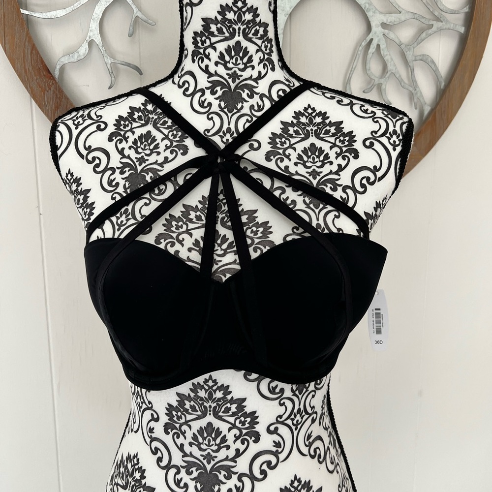 Adore me bra